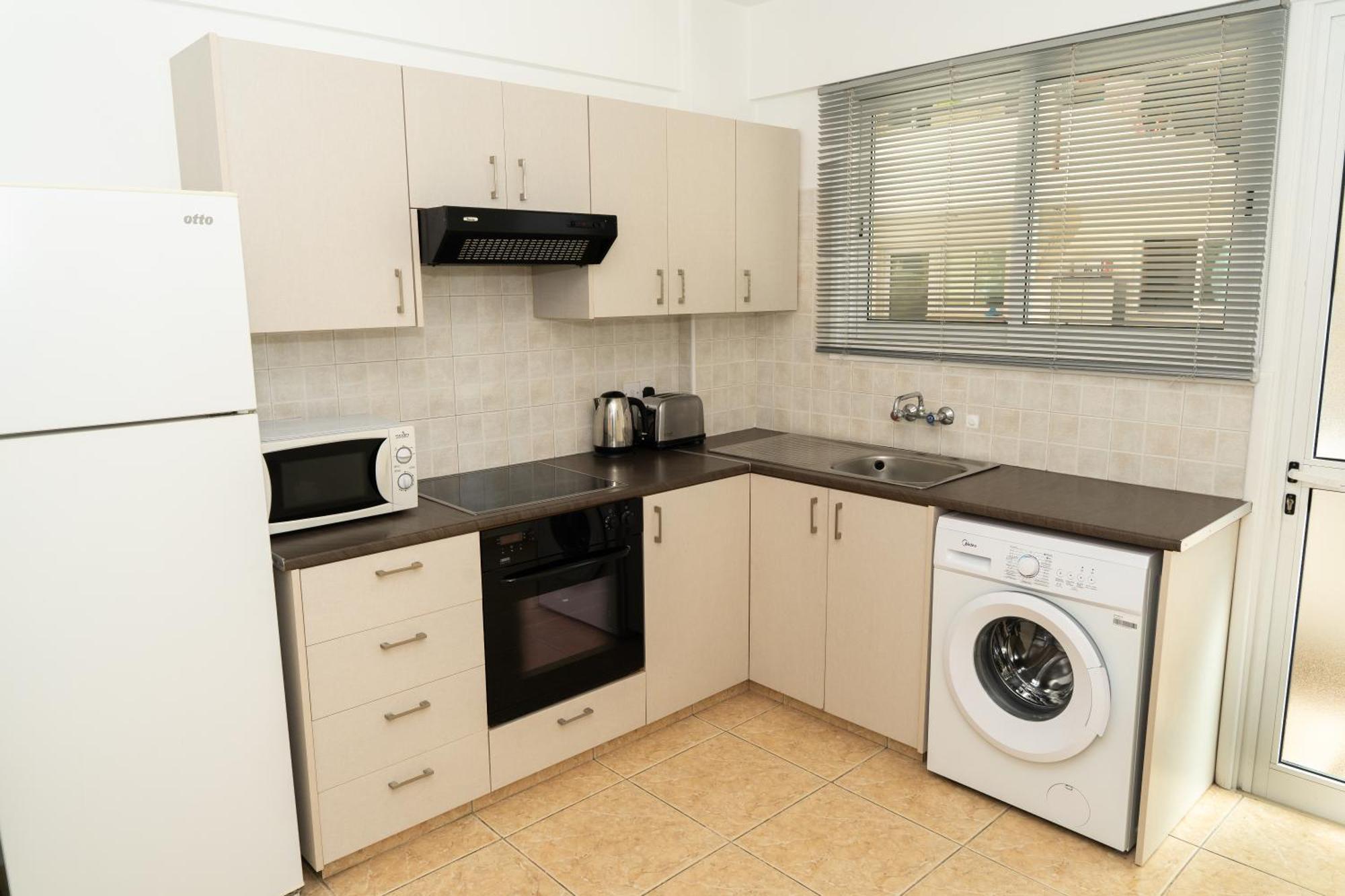 Olivia Mackenzie 2 Bedroom Flat With Pool Larnaca Luaran gambar